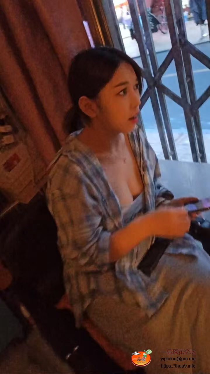 亚威003.jpeg